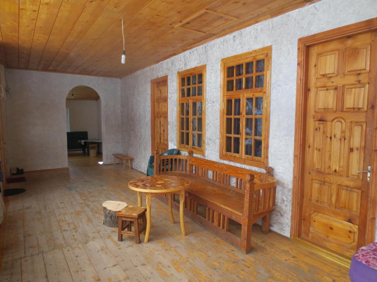 Irma Beso & Aleko Khergianis Guesthouse Mestia Dış mekan fotoğraf