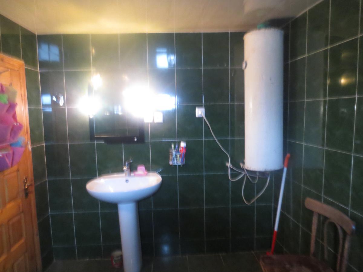 Irma Beso & Aleko Khergianis Guesthouse Mestia Dış mekan fotoğraf