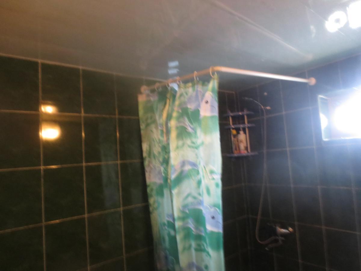 Irma Beso & Aleko Khergianis Guesthouse Mestia Dış mekan fotoğraf